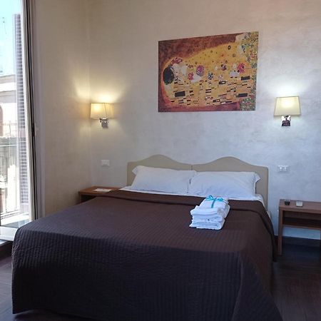 Rome Travellers Hotel Экстерьер фото