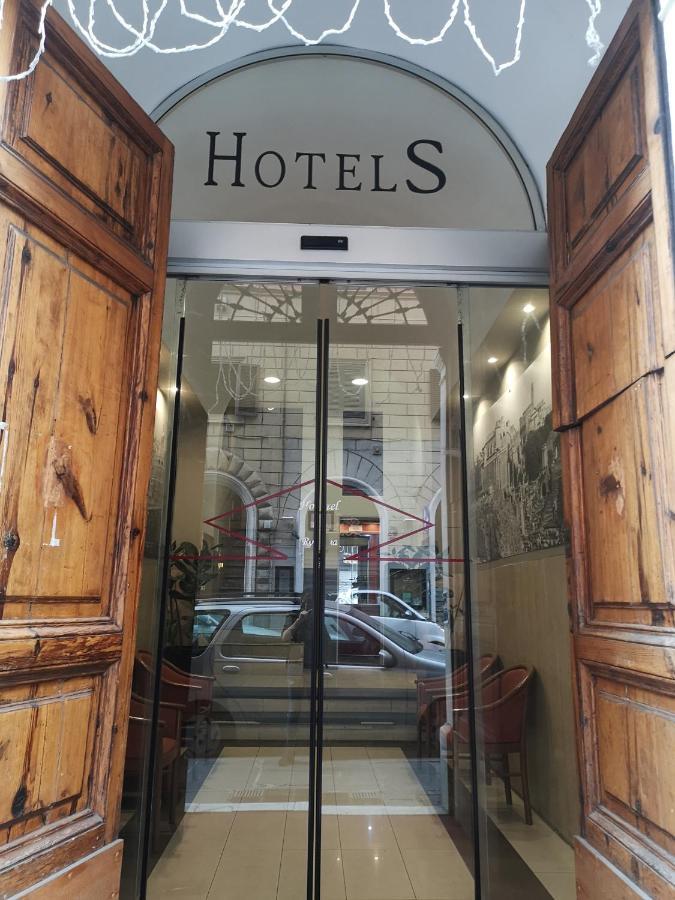 Rome Travellers Hotel Экстерьер фото
